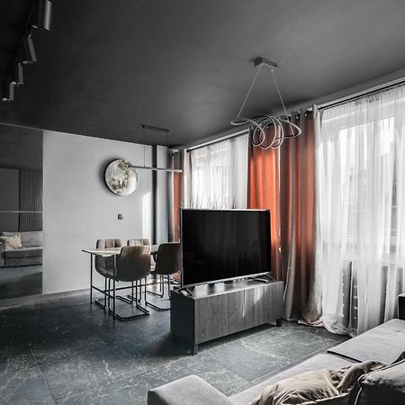 Blacknight Apartment - Self Check-In 24H Wroclaw Exterior photo